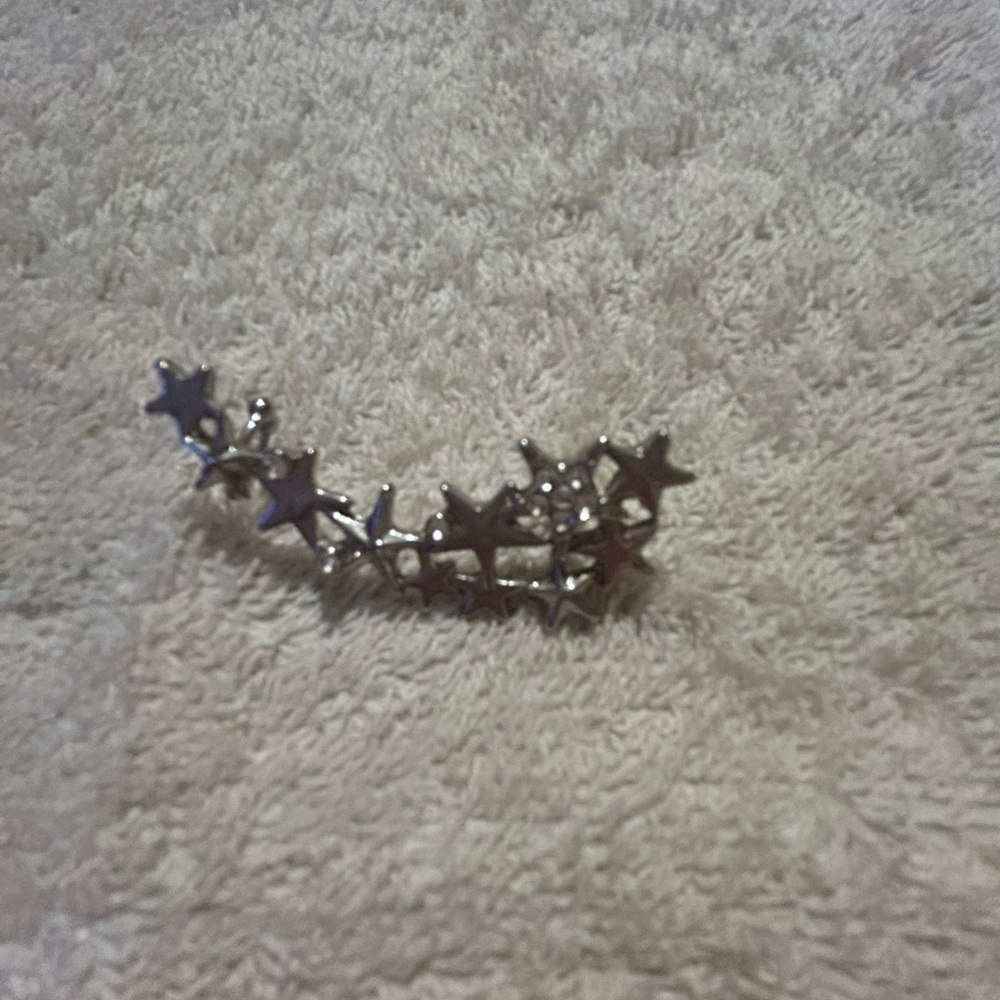 Star cuff earring
